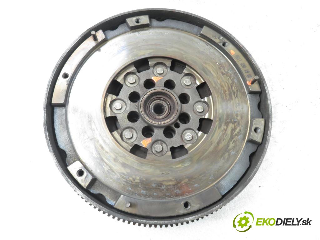 MERCEDES-BENZ SPRINTER 3-t Skrzynia (903) FURGON 2003 60,00 308 CDI - OM 611.987 2148,00 řemenice DUAL MASS / COMP A6110301905 ; 324025510