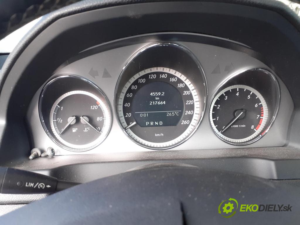 MERCEDES-BENZ KLASA C T-Model (S204) KOMBI 2011 135,00 C 200 CGI (204.248) - M 271.860 1796,00 prístrojovka elektrický 2049000905 ; 2049013200 ; A2C53414740