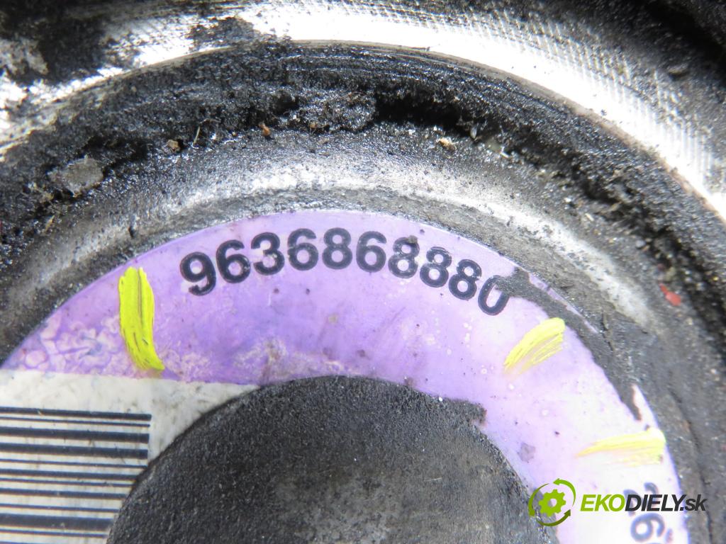 PEUGEOT 206 liftback (2A/C) HB 2003 440,00 1.1 i - HFX (TU1JP) 1124,00 Pumpa servočerpadlo 9636868880 ; 26079836QN (Servočerpadlo)