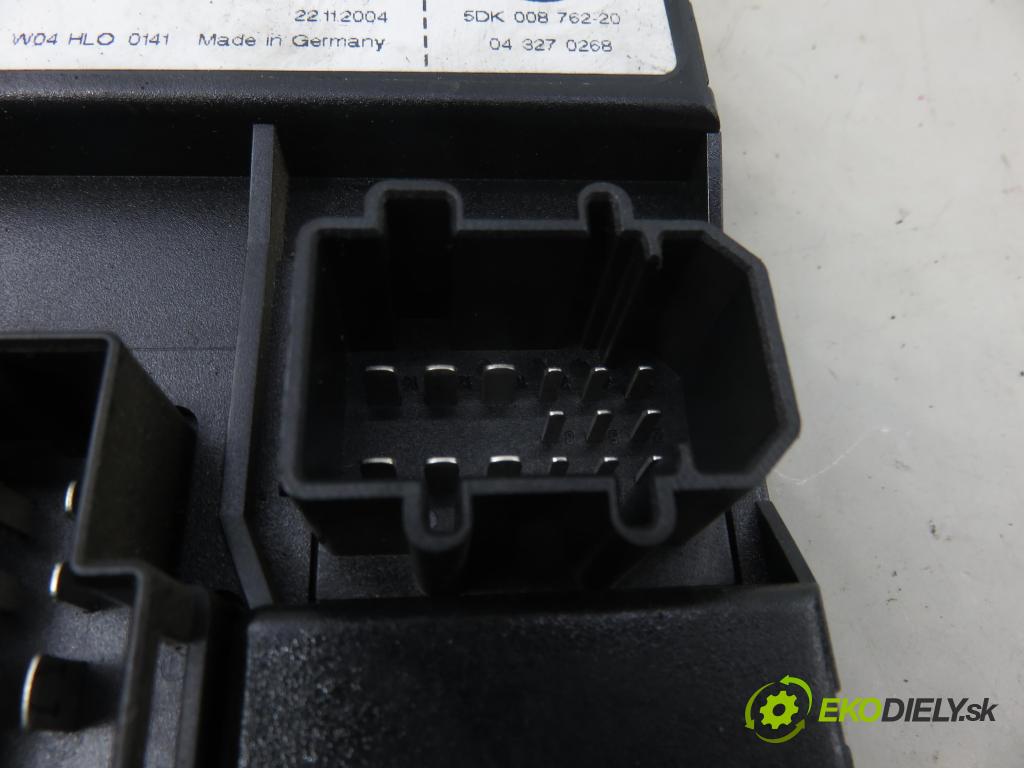AUDI A6 (4F2, C6) SEDAN 2004 103,00 2.0 TDI - BLB 1968,00 MODUL komfortu 4F0907289E ; 4F0910289E ; 5DK00876220