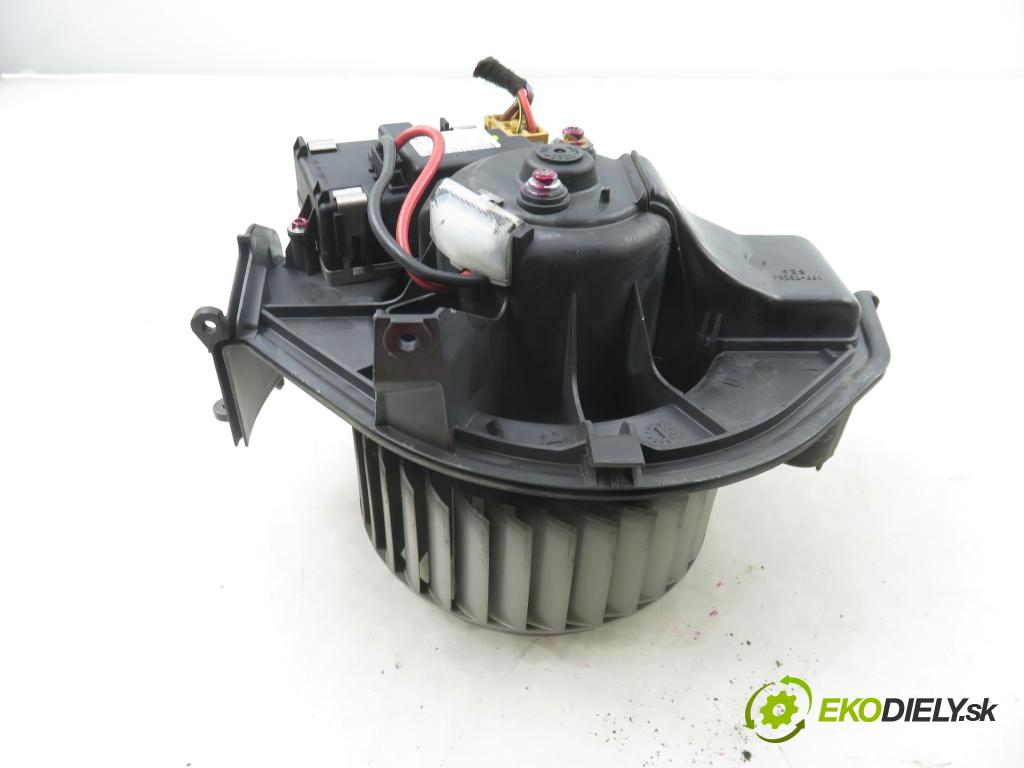 AUDI A6 (4F2, C6) SEDAN 2004 103,00 2.0 TDI - BLB 1968,00 Ventilátor vetráku 4F0820521A ; 4F0910521 ; 2468104847