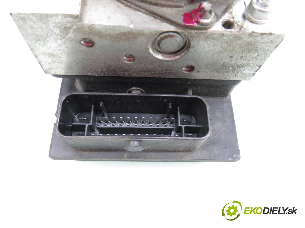 AUDI A6 (4F2, C6) SEDAN 2004 103,00 2.0 TDI - BLB 1968,00 pumpa ABS 4F0614517 ; 0265950360 ; 0265234114 (Pumpa ABS)