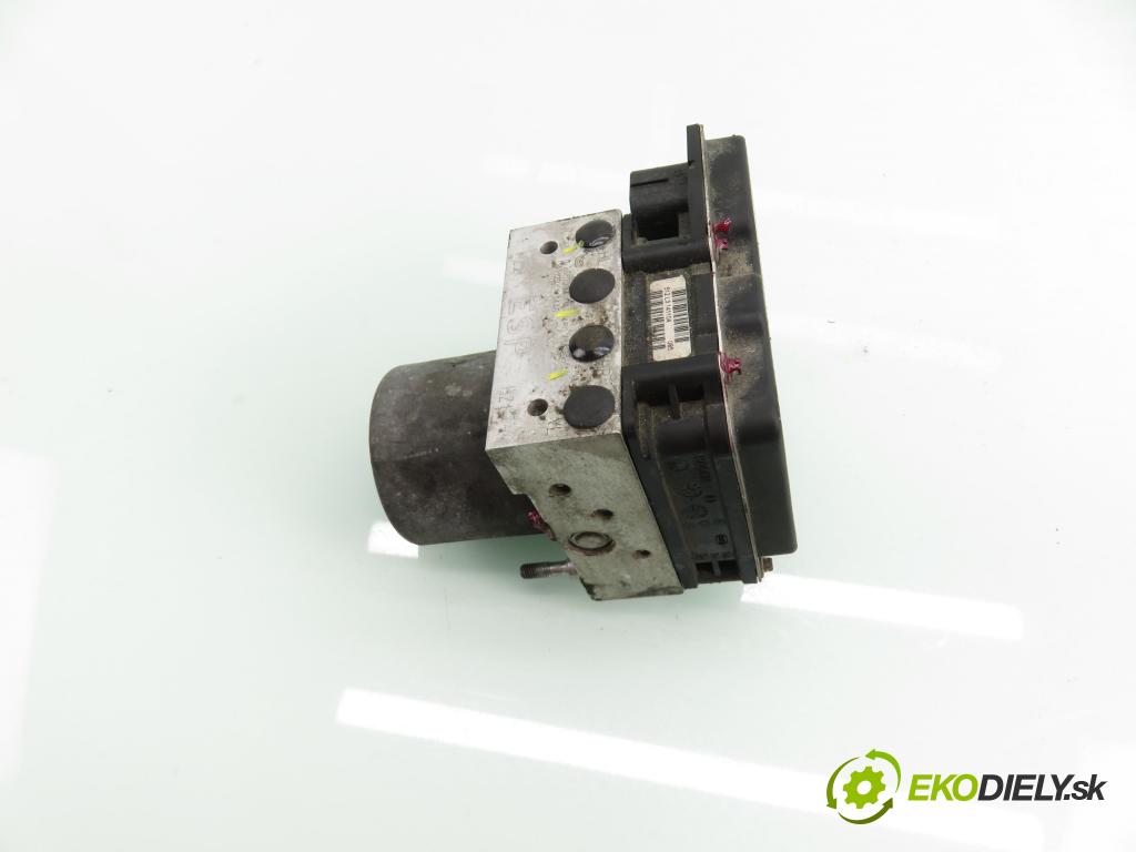 AUDI A6 (4F2, C6) SEDAN 2004 103,00 2.0 TDI - BLB 1968,00 pumpa ABS 4F0614517 ; 0265950360 ; 0265234114 (Pumpa ABS)