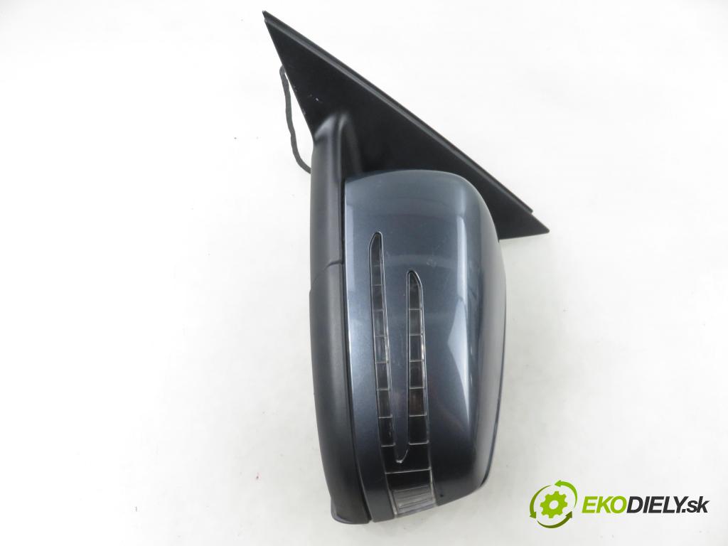 MERCEDES-BENZ KLASA C T-Model (S204) KOMBI 2011 135,00 C 200 CGI (204.248) - M 271.860 1796,00 zpětné zrcátko LE