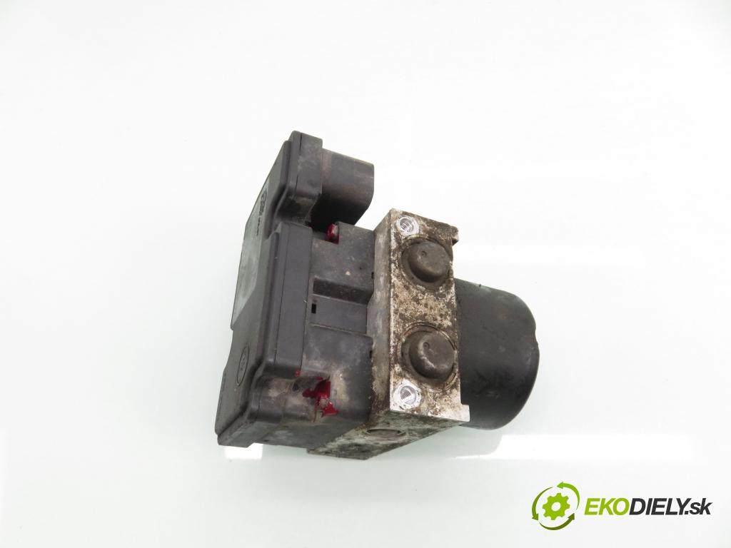 CITROEN C3 II (SC_) HB 2012 54,00 1.4 - KFT (TU3A) 1360,00 pumpa ABS 10097011693 ; 9675099980 ; 10020702074 (Pumpa ABS)