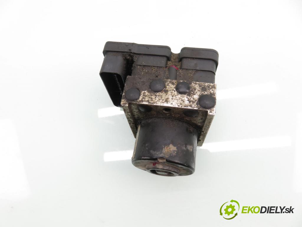 CITROEN C3 II (SC_) HB 2012 54,00 1.4 - KFT (TU3A) 1360,00 pumpa ABS 10097011693 ; 9675099980 ; 10020702074 (Pumpa ABS)
