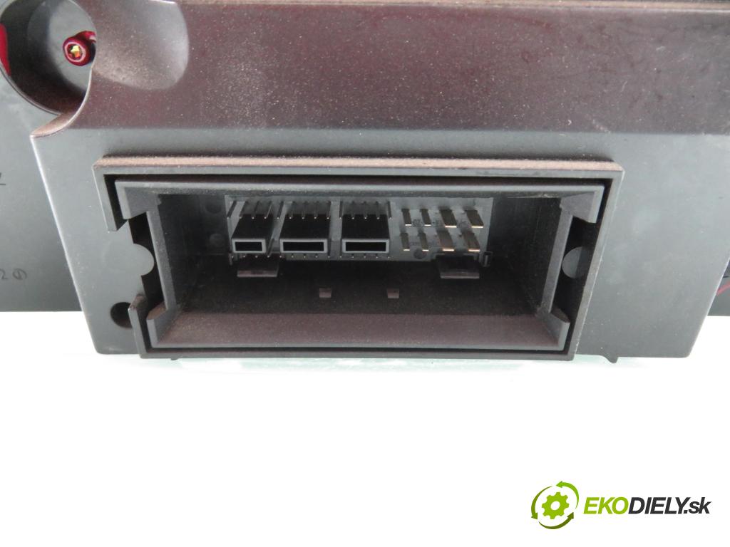 VW GOLF V (1K1) HB 2004 55,00 2.0 SDI - BDK 1968,00 prístrojovka elektrický 1K0920860L