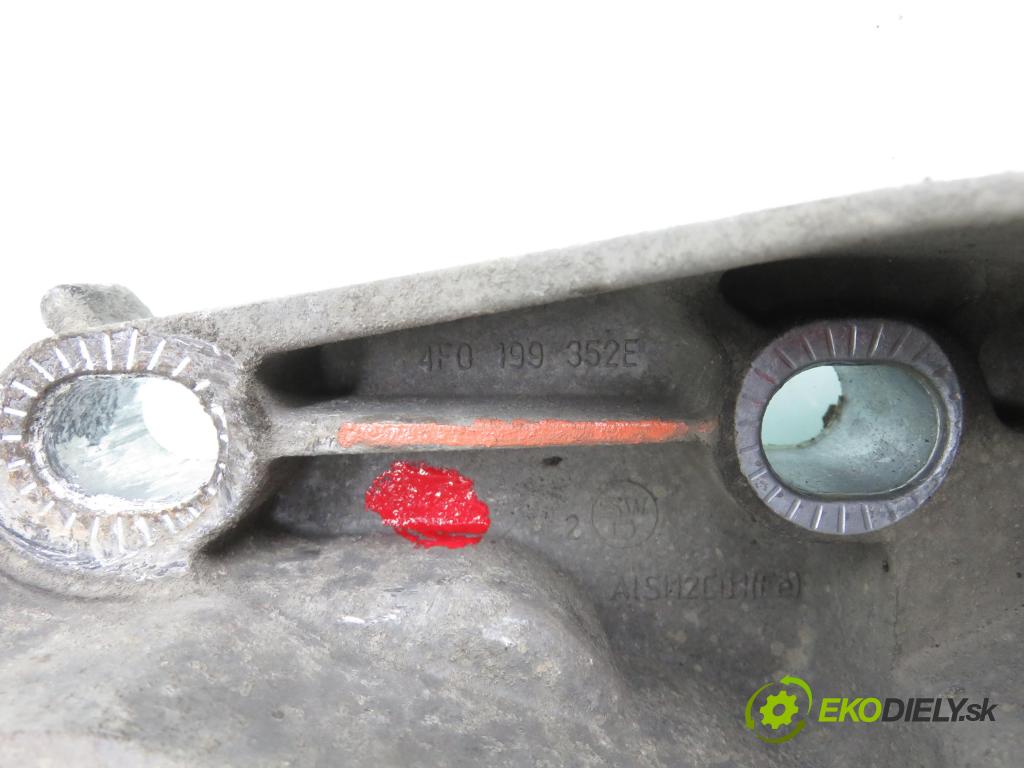 AUDI A6 Avant (4F5, C6) KOMBI 2005 132,00 2.7 TDI - BPP 2698,00 uchycení motora 4F0199352E