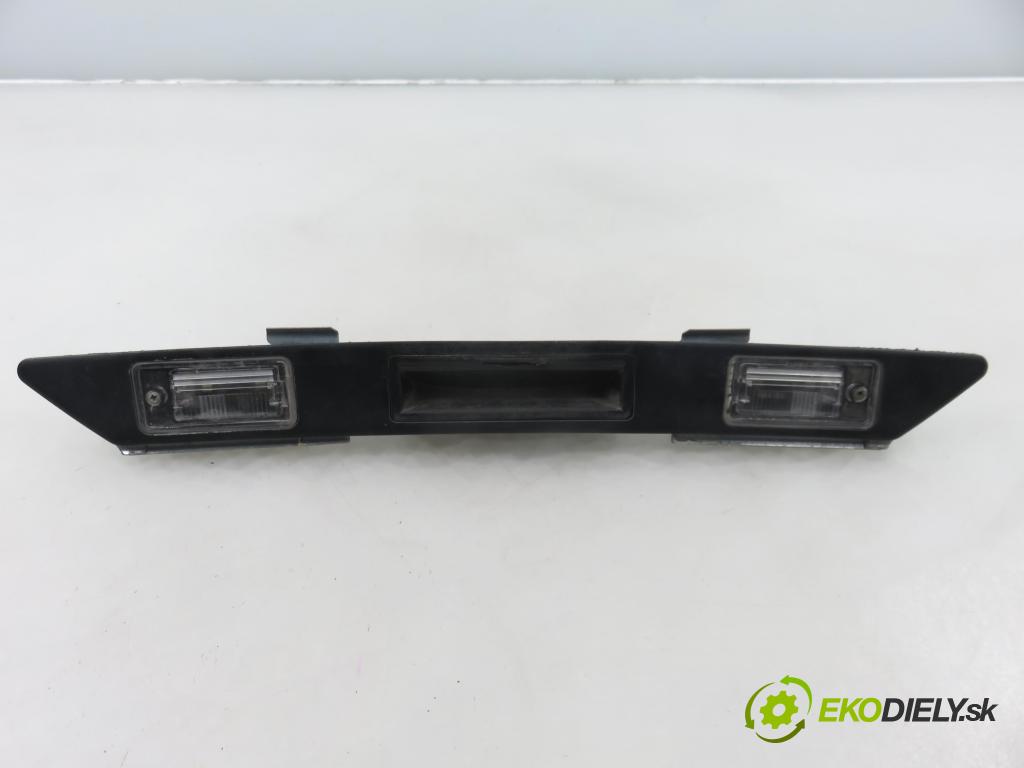 AUDI A6 Avant (4F5, C6) KOMBI 2005 132,00 2.7 TDI - BPP 2698,00 zadní část - čelo dveří kufr 8E0827657E ; 8E0827657D