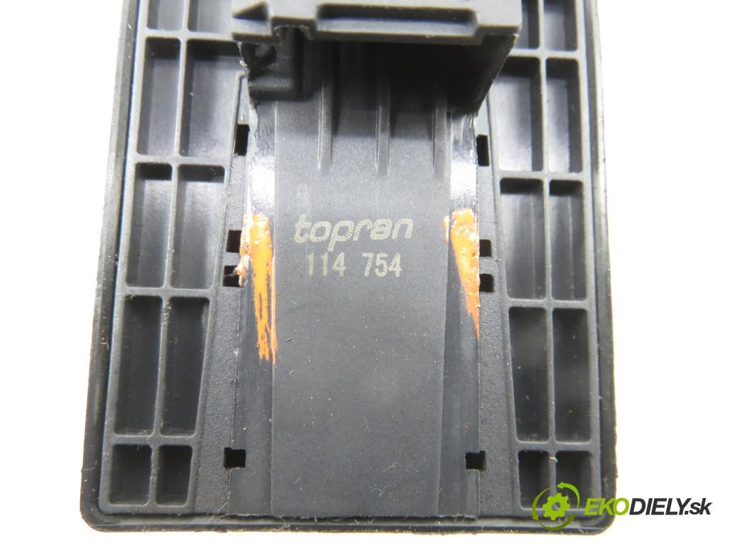 AUDI A6 Avant (4F5, C6) KOMBI 2005 132,00 2.7 TDI - BPP 2698,00 Panel ovládaní oken 114754