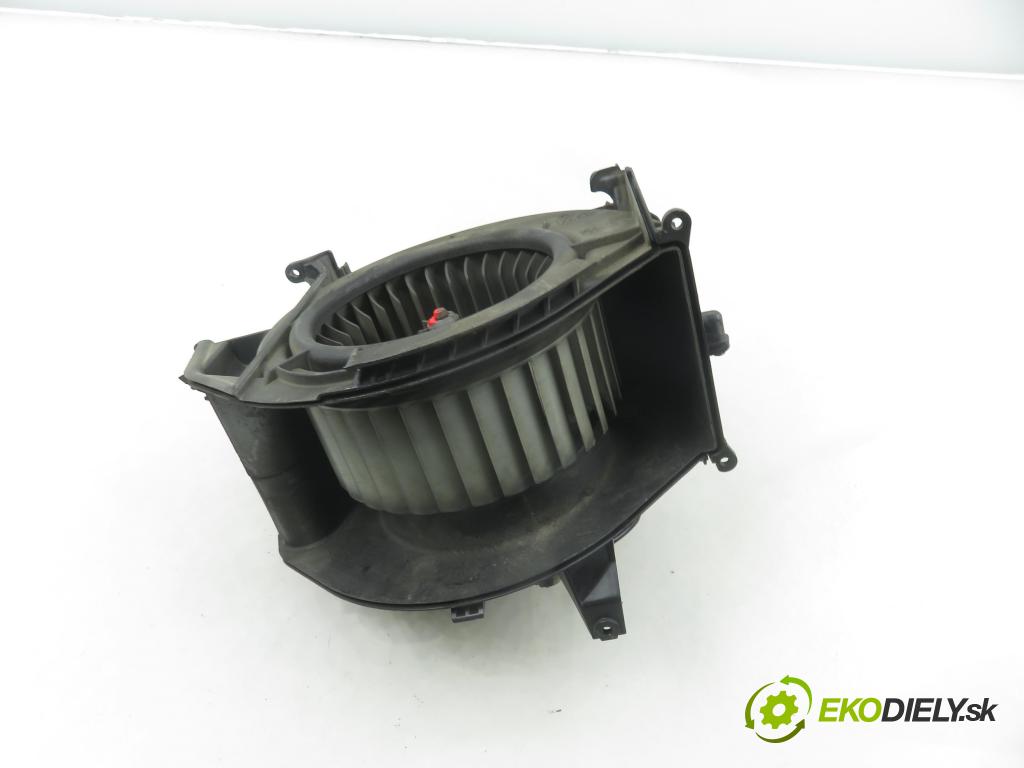 AUDI A6 Avant (4F5, C6) KOMBI 2005 132,00 2.7 TDI - BPP 2698,00 Ventilátor vetráku 4F0820521A ; 4F0910521
