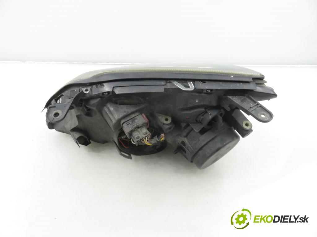 OPEL VECTRA C (Z02) LIFTBACK 2004 92,00 2.2 DTI 16V 125 - Y 22 DTR 2172,00 světlo PP