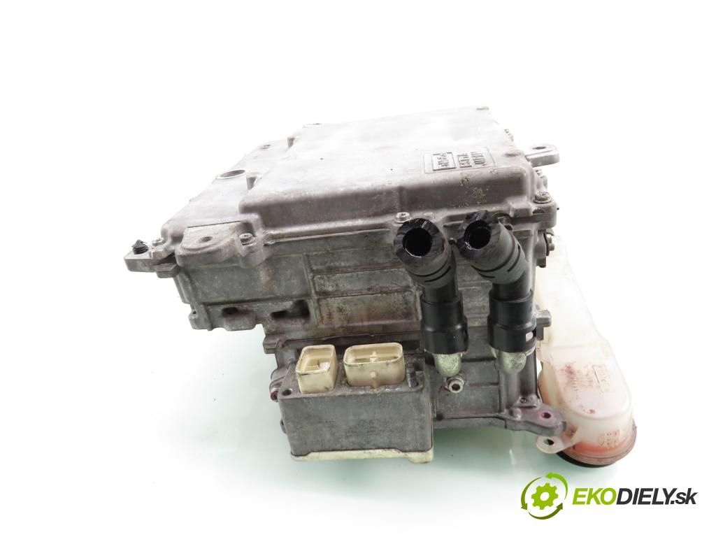 FORD C-MAX II (DXA/CB7, DXA/CEU) MINIVAN 2013 136,00 2.0 Energi 1999,00 KONVERTOR ČAS DM587B012EA