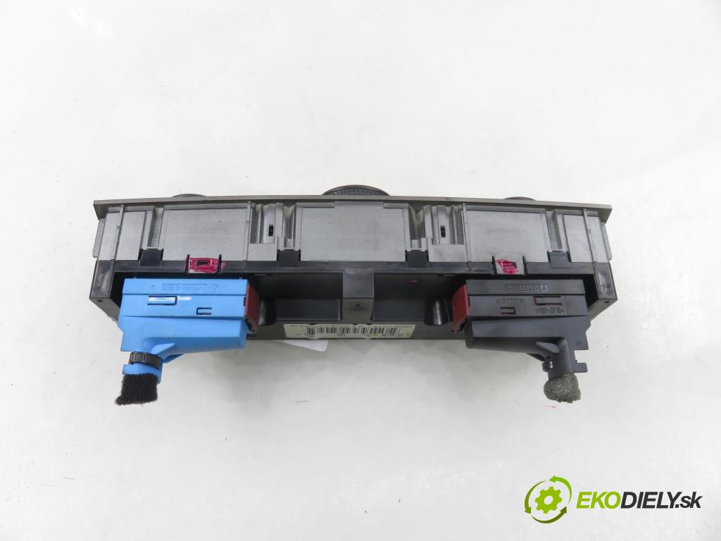 OPEL VECTRA C (Z02) LIFTBACK 2004 92,00 2.2 DTI 16V 125 - Y 22 DTR 2172,00 Panel topení KLIMATIZACE: 13138196
