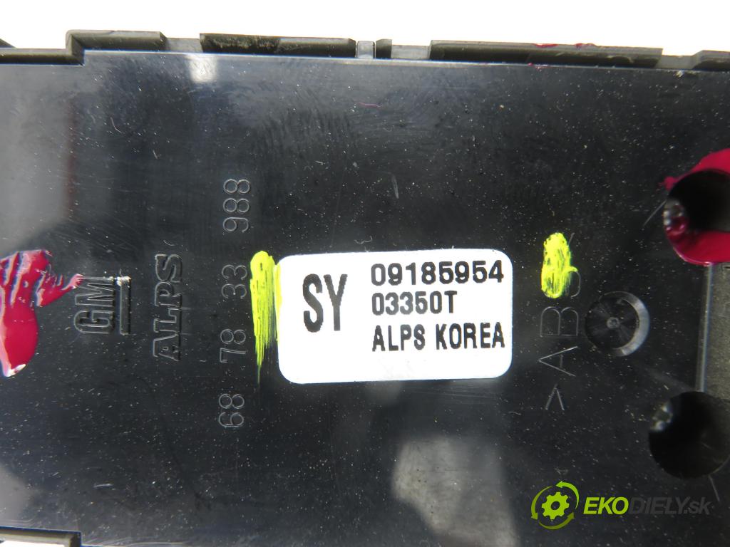 OPEL VECTRA C (Z02) LIFTBACK 2004 92,00 2.2 DTI 16V - Y 22 DTR 2172,00 Panel ovládania okien 09185954 ; 09185954SY