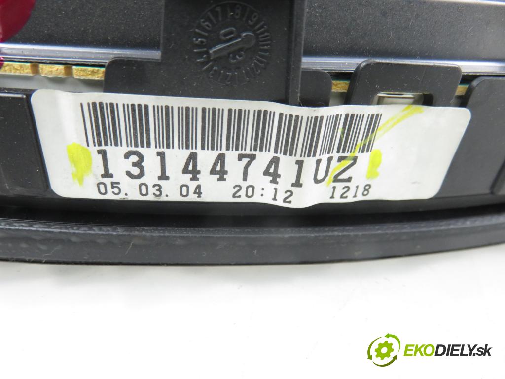 OPEL VECTRA C (Z02) LIFTBACK 2004 92,00 2.2 DTI 16V 125 - Y 22 DTR 2172,00 prístrojovka elektrický 13144741UZ