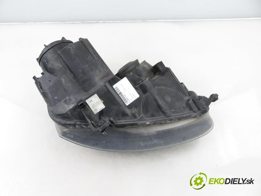 VW GOLF V (1K1) HB 2004 55,00 2.0 SDI - BDK 1968,00 světlo LP 1K6941005D ; 4VFX13006AD