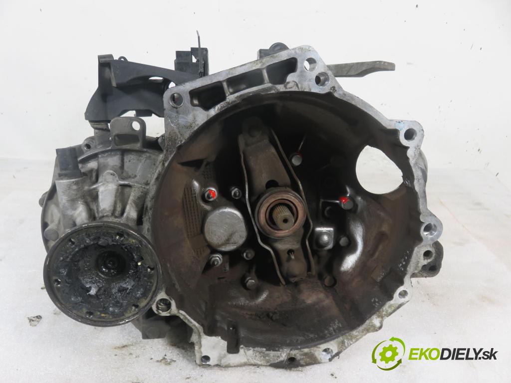 VW POLO (6R, 6C) HB 2009 55,00 1.6 TDI - CAYA 1598,00 převodovka MANUALNA KFK