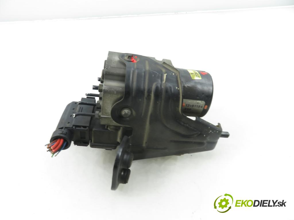 OPEL VECTRA C (Z02) LIFTBACK 2006 88,00 1.9 CDTI 8V 120 - Z 19 DT 1910,00 pumpa ABS 15114101F ; 15052401 ; 13191184 (Pumpa ABS)