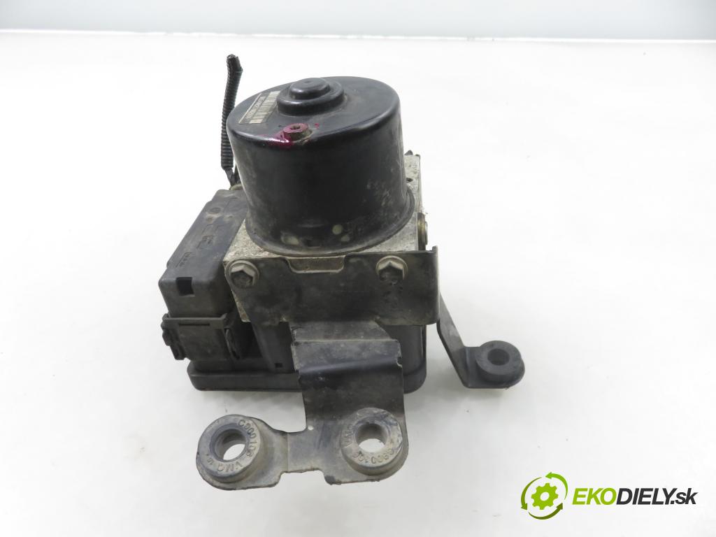 VW GOLF IV (1J1) HB 2003 74,00 1.9 TDI PD 101 - AXR 1896,00 pumpa ABS 10096003353 ; 1C0907379M ; 1J0614517J (Pumpa ABS)