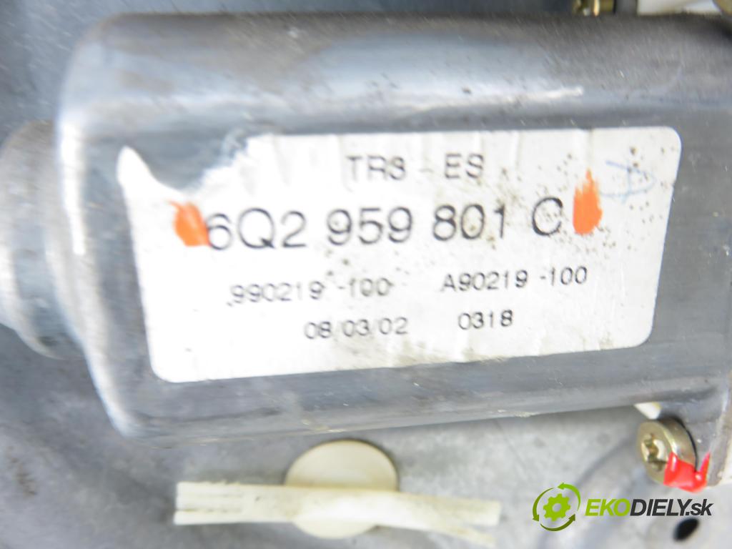 SEAT IBIZA III (6L1) HB 2002 55,00 1.4 16V - BBY 1390,00 mechanismus oken PPE 3D 6Q2959801C ; 6L4837752AS