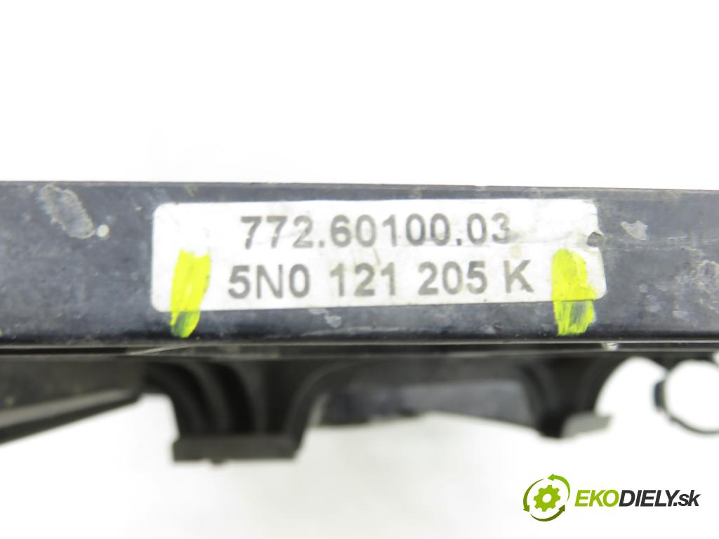 VW TIGUAN (5N_) SUV 2007 110,00 1.4 TSI 4motion - BWK 1390,00 ventilátor chladič PODNEBÍ / VODA 5N0121205K ; 5N0121207J