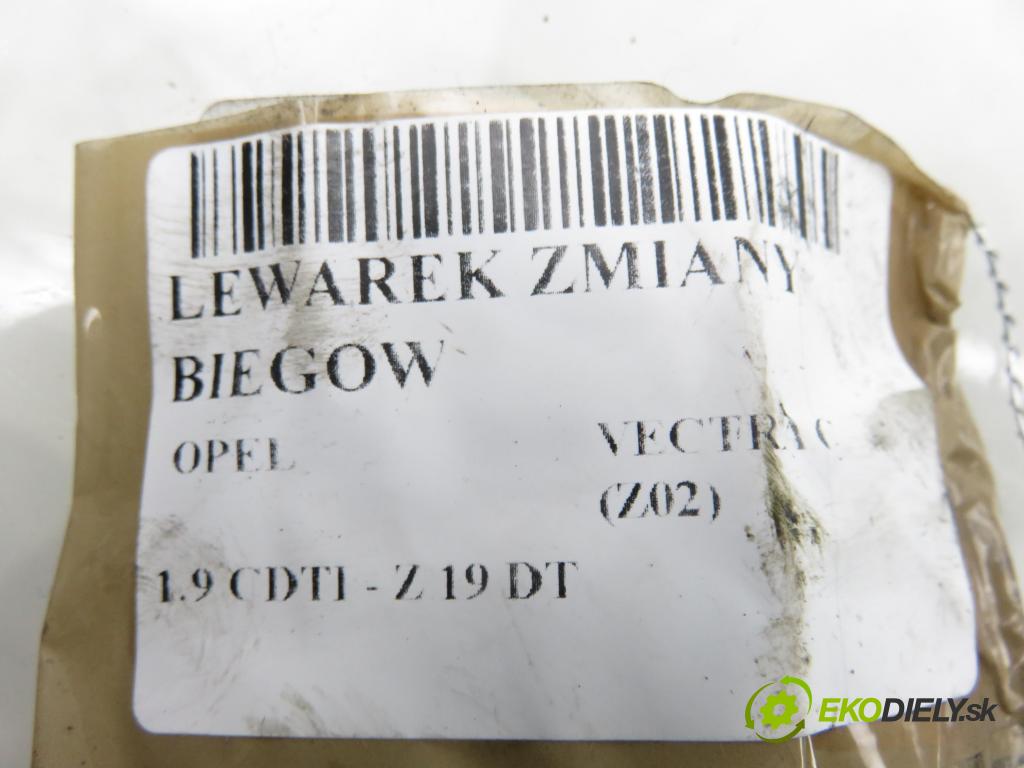 OPEL VECTRA C (Z02) LIFTBACK 2006 88,00 1.9 CDTI 8V 120 - Z 19 DT 1910,00 ZVEDÁK: 
