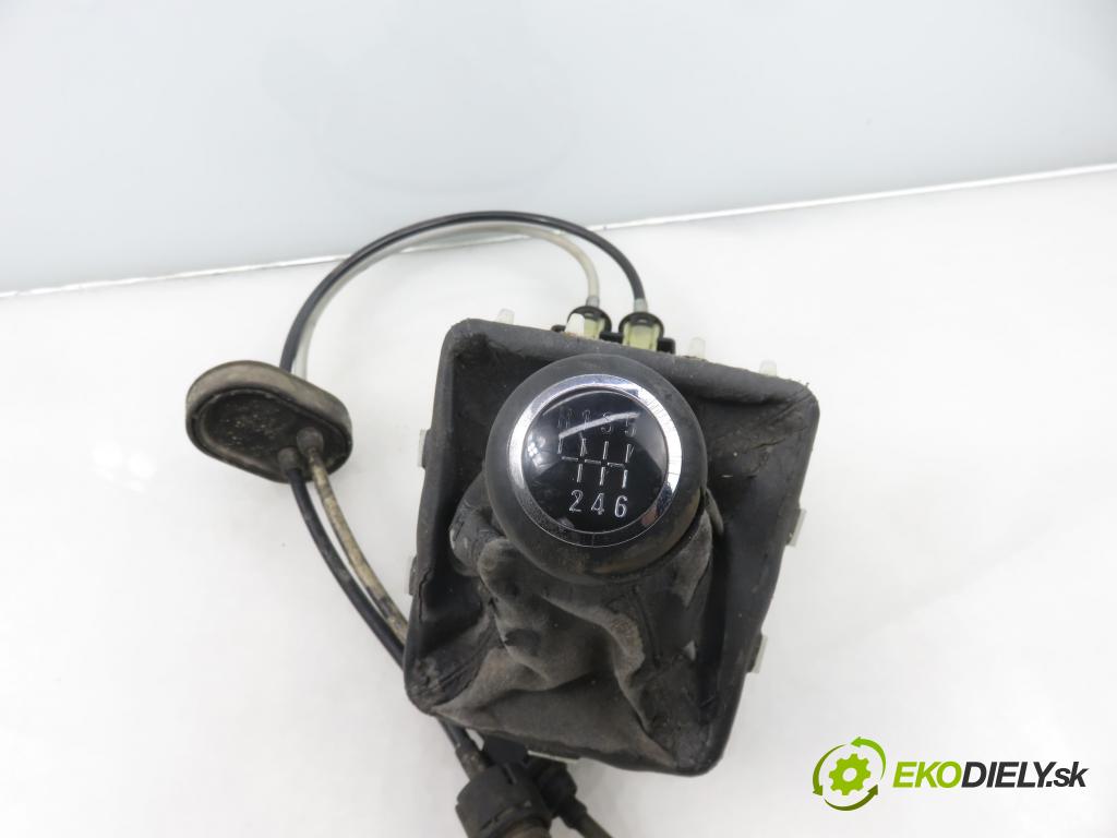 OPEL VECTRA C (Z02) LIFTBACK 2006 88,00 1.9 CDTI 8V 120 - Z 19 DT 1910,00 ZVEDÁK: