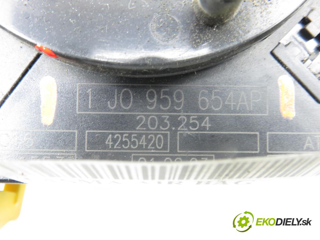 VW GOLF IV (1J1) HB 2003 74,00 1.9 TDI PD 101 - AXR 1896,00 PÁSKA: air BAG 1J0959654AP