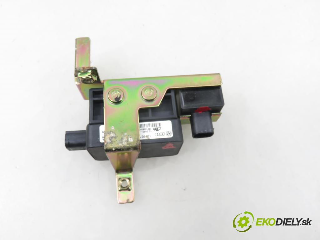VW SHARAN (7M8, 7M9, 7M6) MINIVAN 2001 85,00 1.9 TDI PD 115 - AUY 1896,00 snímač ESP 7M3907637 ; 1J0907651A ; YM212C184AA