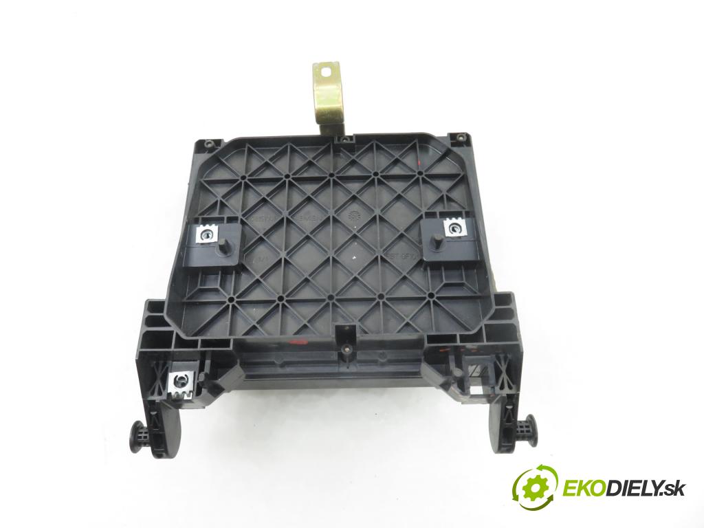 VW SHARAN (7M8, 7M9, 7M6) MINIVAN 2001 85,00 1.9 TDI - AUY 1896,00 MODUL BSI 7M3962258Q ; S110730100H