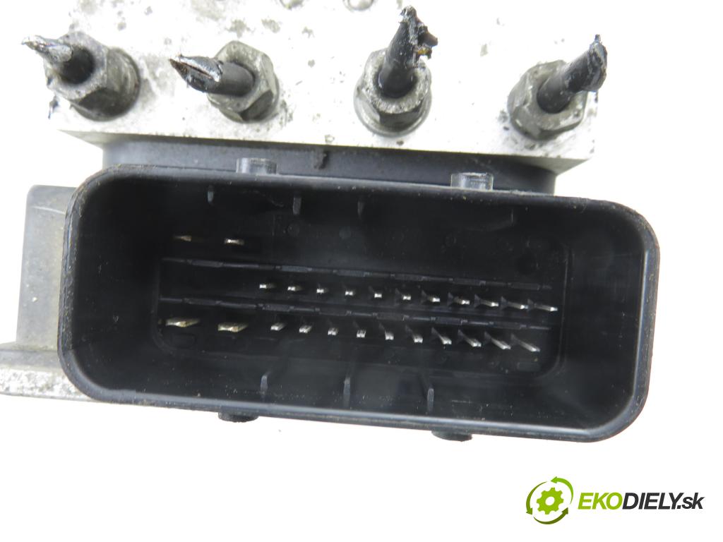 OPEL VECTRA C (Z02) LIFTBACK 2004 92,00 2.2 DTI 16V - Y 22 DTR 2172,00 Pumpa ABS 54084711A ; 13663913 ; 13136694 (Pumpa ABS)