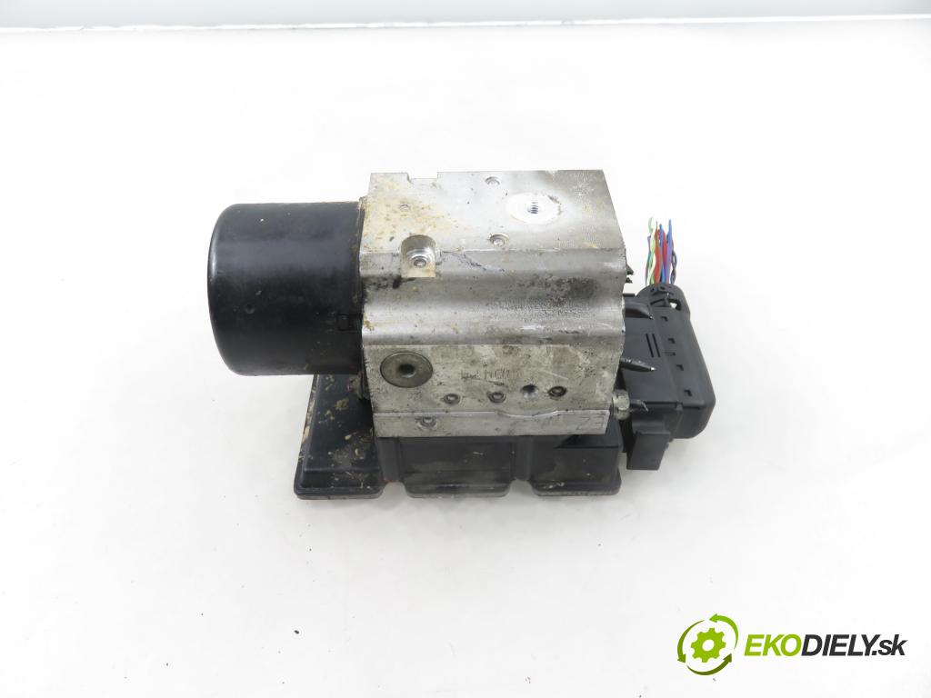 OPEL VECTRA C (Z02) LIFTBACK 2004 92,00 2.2 DTI 16V - Y 22 DTR 2172,00 Pumpa ABS 54084711A ; 13663913 ; 13136694 (Pumpa ABS)