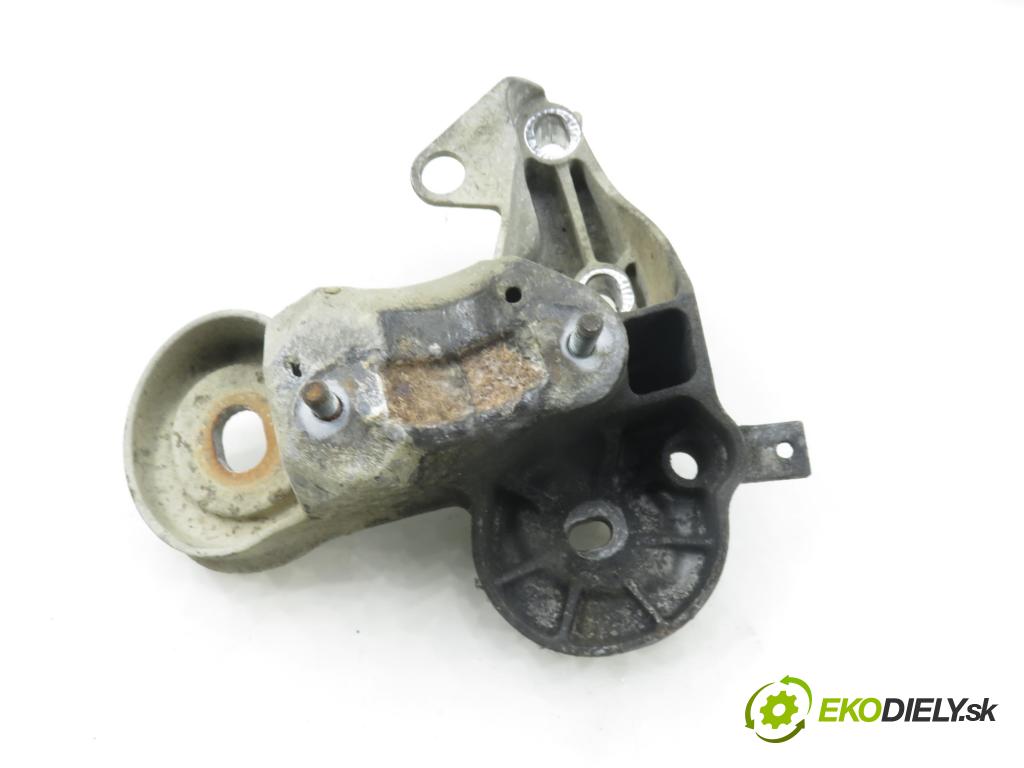 AUDI A6 (4F2, C6) SEDAN 2004 103,00 2.0 TDI - BLB 1968,00 Uchytenie Motor 4F0199352F