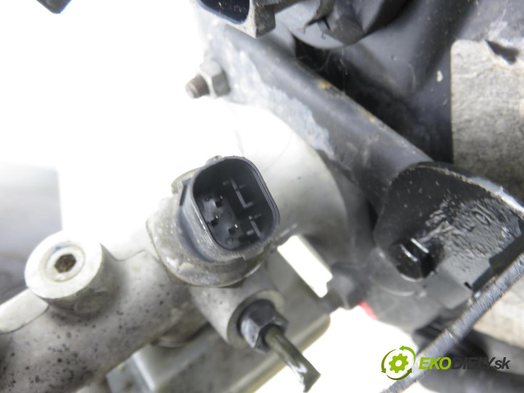 VW SHARAN (7M8, 7M9, 7M6) MINIVAN 2001 85,00 1.9 TDI - AUY 1896,00 Posilovač 7M3612100F ; YM212B195AD ; 03785933024 (Servočerpadlo)