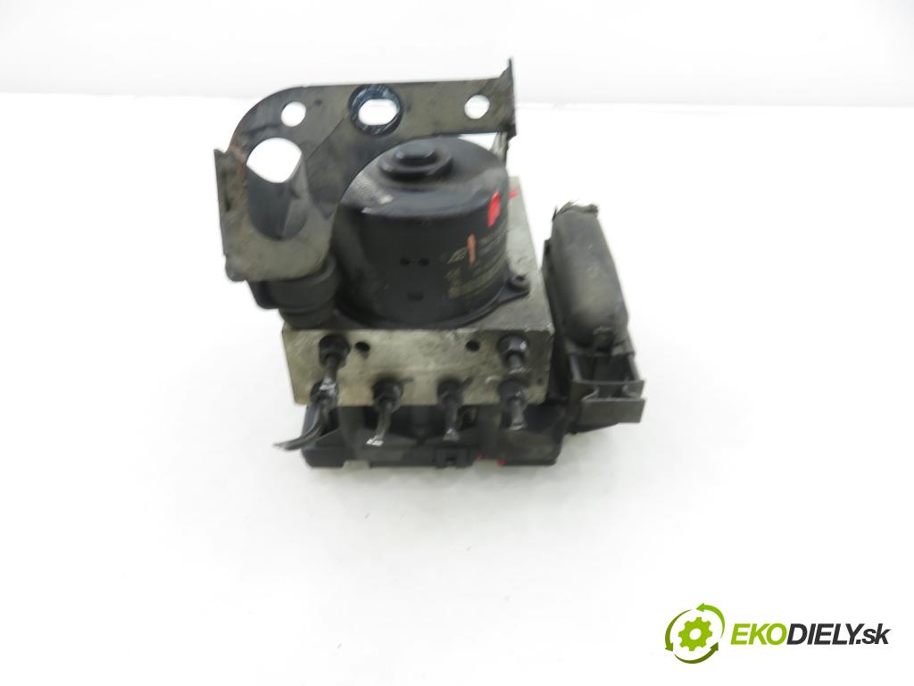VW SHARAN (7M8, 7M9, 7M6) MINIVAN 2001 85,00 1.9 TDI - AUY 1896,00 Pumpa ABS 7M3907379B ; 7M3614111 ; YM212L580AA (Pumpa ABS)