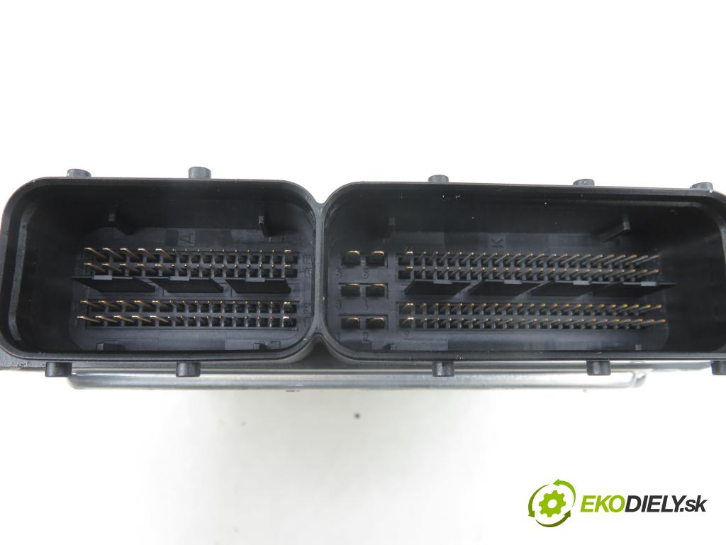 AUDI A6 (4F2, C6) SEDAN 2004 103,00 2.0 TDI - BLB 1968,00 Riadiaca jednotka Motor 03G906016BF ; 0281011850