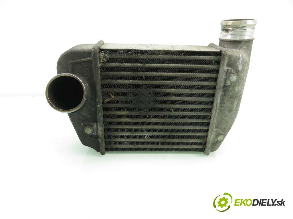 AUDI A6 (4F2, C6) SEDAN 2004 103,00 2.0 TDI - BLB 1968,00 chladič intercooler 4F0145805M