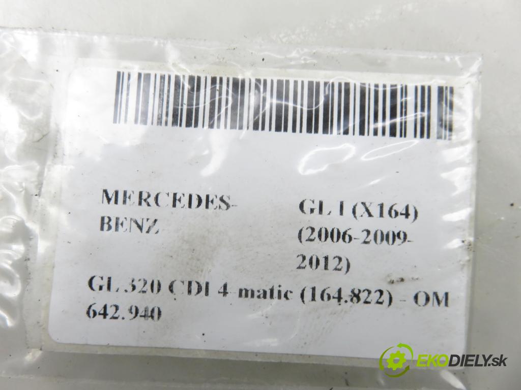 MERCEDES-BENZ KLASA GL (X164) SUV 2008 165,00 GL 320 CDI 4-matic (164.822) - OM 642.940 2987,00 řídící jednotka nápravy 2515454132