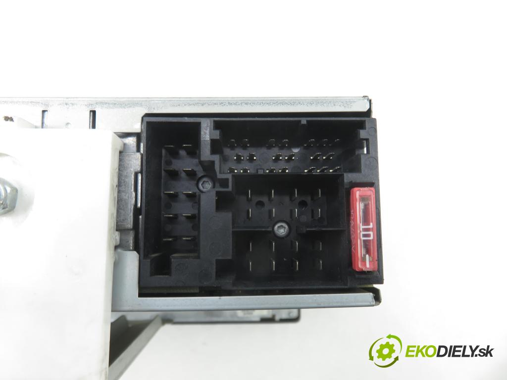FORD FOCUS (DAW, DBW) HB 2004 74,00 1.8 TDCi - FFDA 1753,00 RADIO 1M5T18K931AF