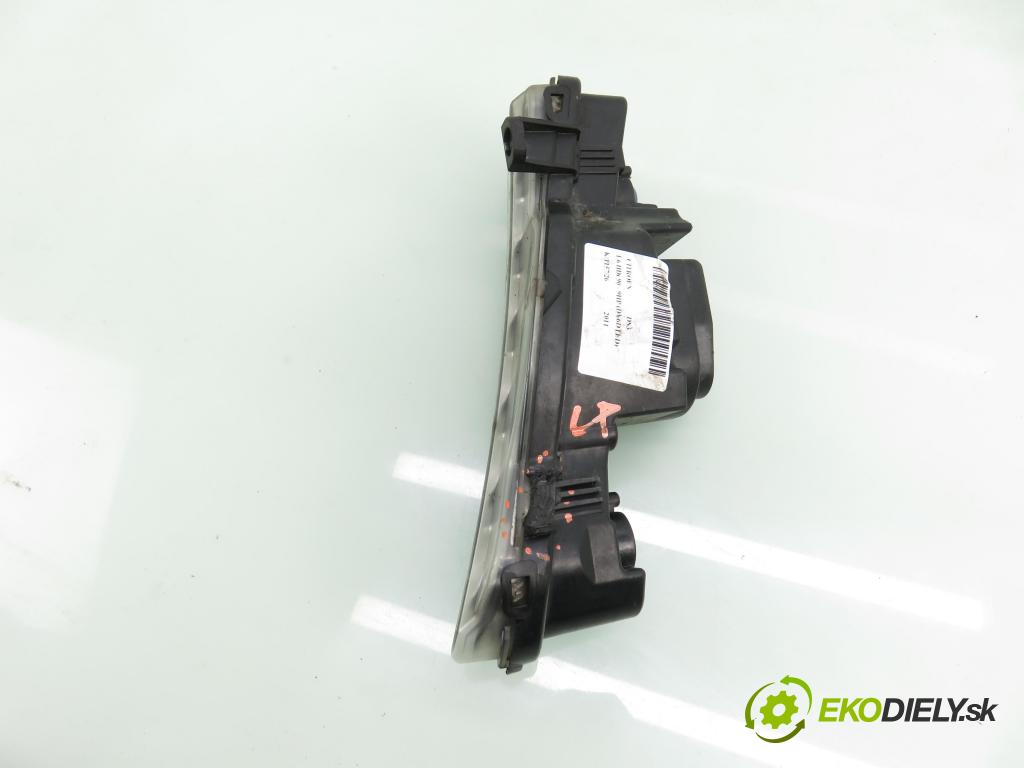 CITROEN DS3 (SA_) HB 2011 68,00 1.6 e-HDi 8V 92 - 9HP  1560,00 hmlové svetlo, hmlovka L 9671962280
