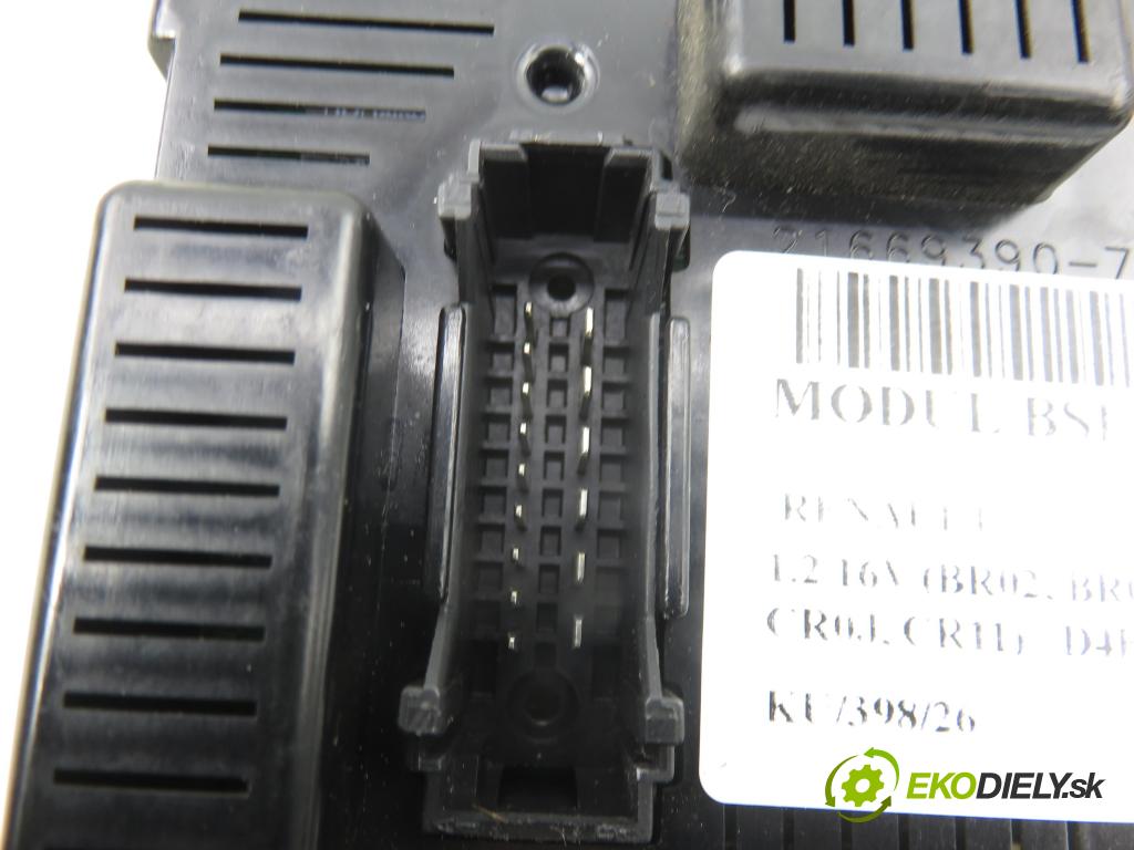 RENAULT CLIO III (BR0/1, CR0/1) HB 2005 55,00 1.2 16V 75 - D4F 740 1149,00 MODUL BCM 8200343732