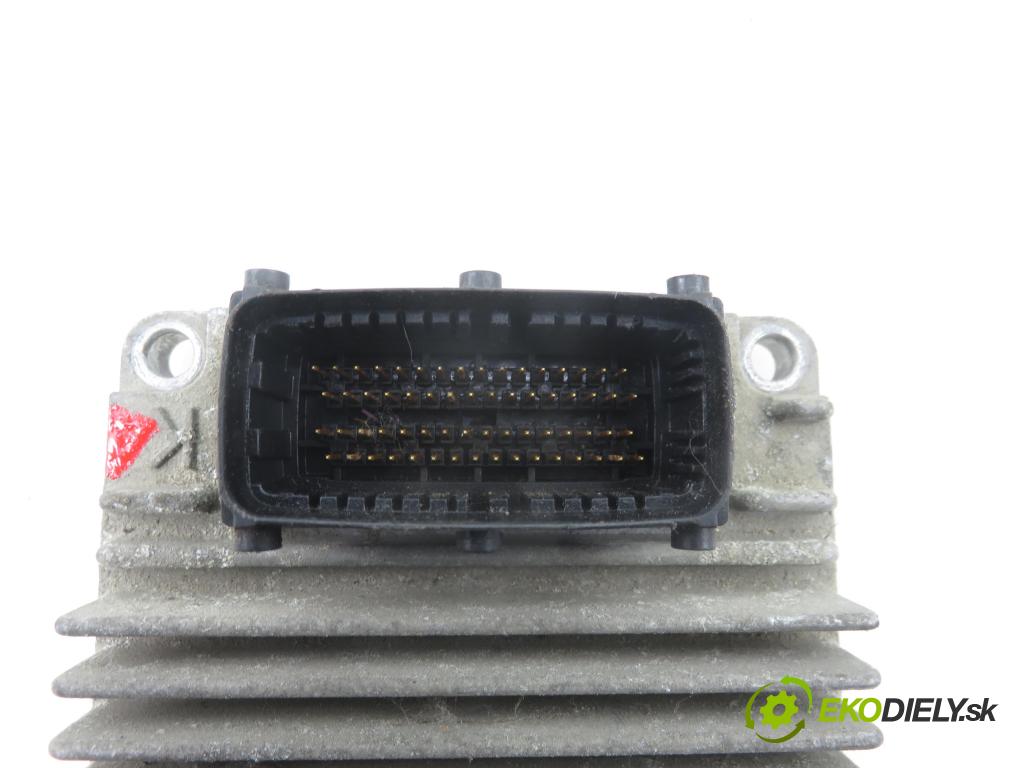 OPEL COMBO C KOMBIVAN 2001 48,00 1.7 DI 16V - Y 17 DTL 1686,00 Riadiaca jednotka Motor 12237929 ; 8973583773