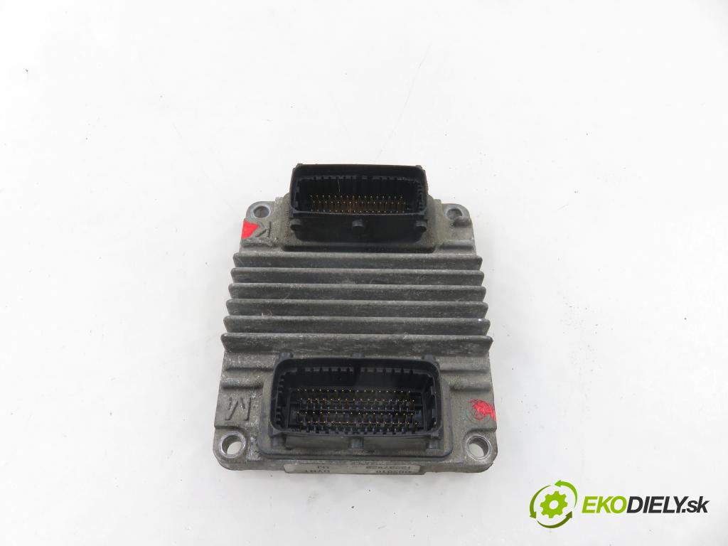 OPEL COMBO C KOMBIVAN 2001 48,00 1.7 DI 16V - Y 17 DTL 1686,00 Riadiaca jednotka Motor 12237929 ; 8973583773