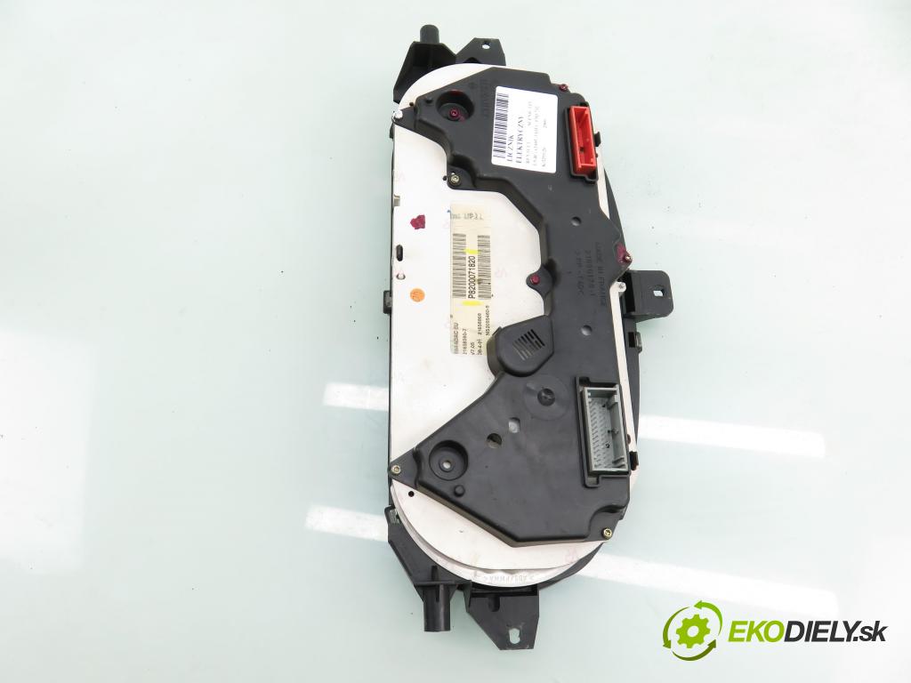 RENAULT SCENIC I (JA0/1_) MINIVAN 2000 75,00 1.9 dCi 102 - F9Q 732 1870,00 prístrojovka elektrický P8200071820