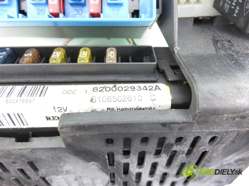 RENAULT SCENIC I (JA0/1_) MINIVAN 2000 75,00 1.9 dCi 102 - F9Q 732 1870,00 MODUL BSI S108502610C ; 8200029342A