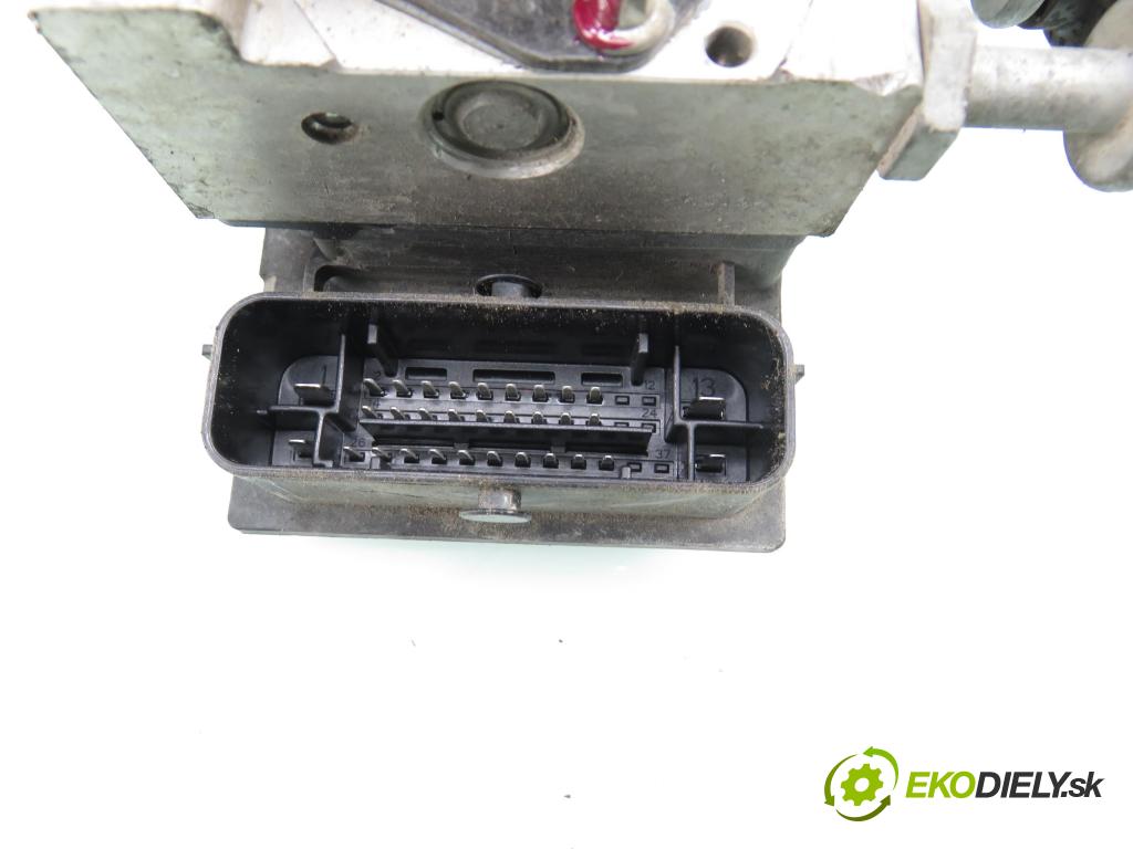 VW POLO (6R, 6C) HB 2009 55,00 1.6 TDI - CAYA 1598,00 pumpa ABS 0265800912 ; 6R0614117R ; 6R0907379AC (Pumpa ABS)
