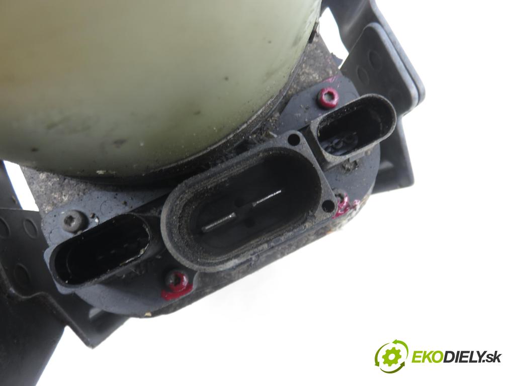 VW POLO (9N_) HB 2003 55,00 1.4 TDI PD 75 - AMF 1422,00 pumpa servočerpadlo HYD-EL. 6Q0423156M ; 6Q1423051AD ; 6Q2423051R