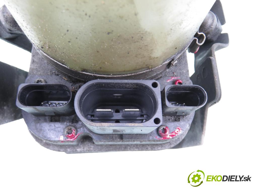 VW POLO (6R, 6C) HB 2009 55,00 1.6 TDI - CAYA 1598,00 Pumpa servočerpadlo 6R0423156A ; 6R1423051Q ; 6R1423051CE