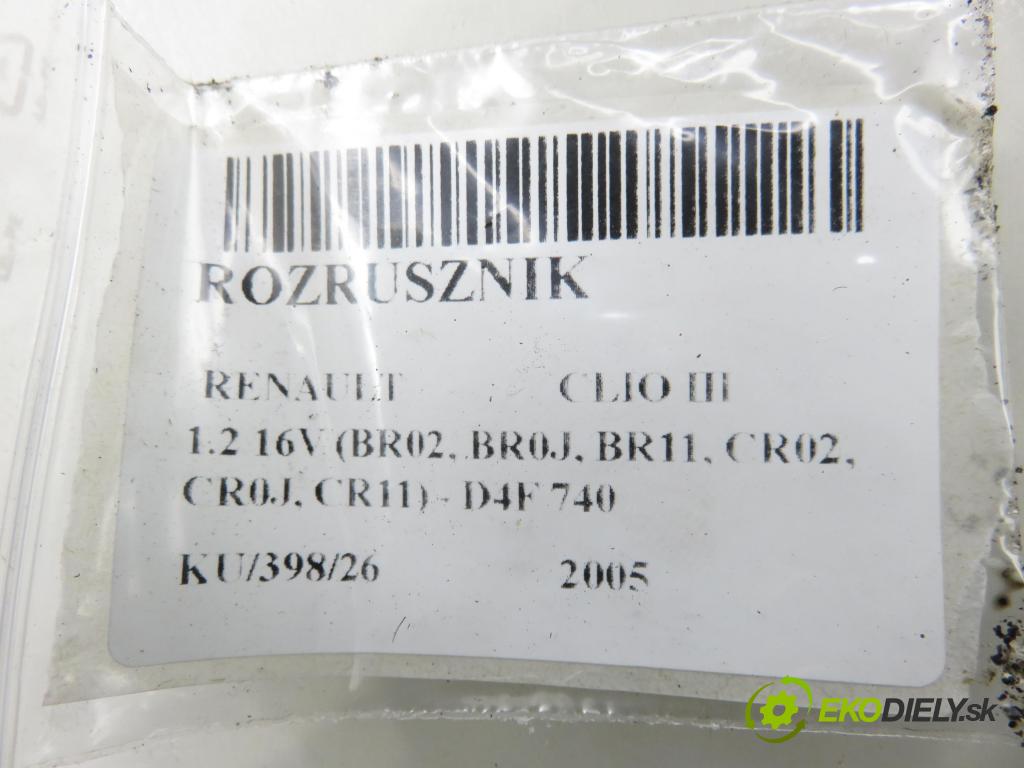 RENAULT CLIO III (BR0/1, CR0/1) HB 2005 55,00 1.2 16V 75 - D4F 740 1149,00 startér 8200369521 (Startér)